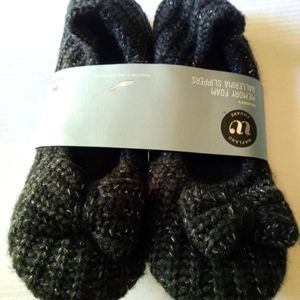 NEW*Memory Foam Ballerina Slippers Size 7/8